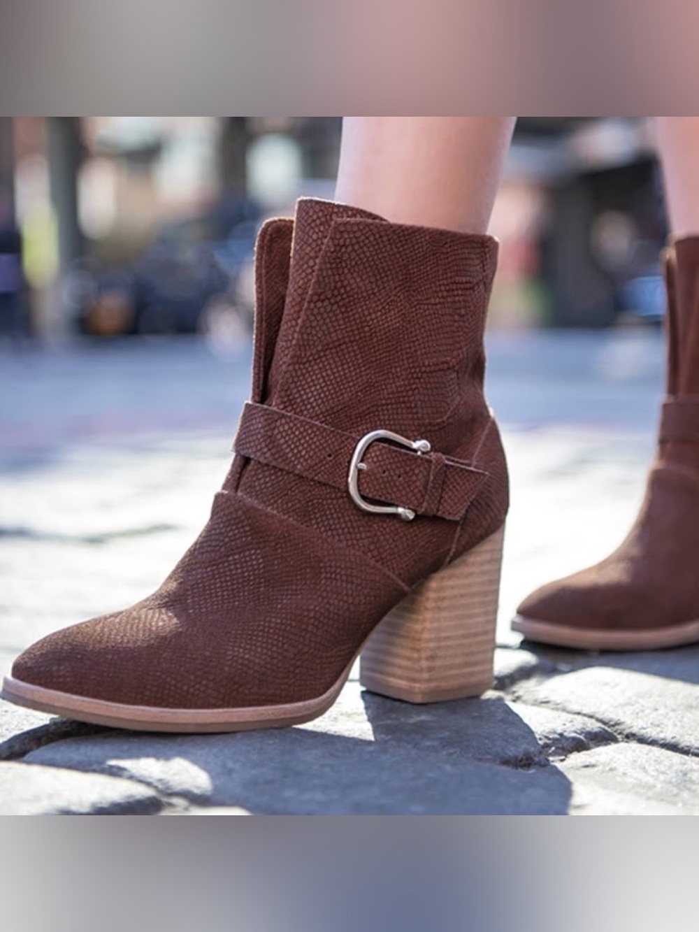 MSRP 150 Isola Lavoy cocoa textured suede leather block heel ankle booties